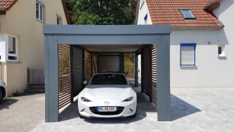 Einzel-Carport aus Stahl + Geräteraum (Abstellkammer) hinten - BRANDL