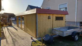 Einzel-Carport aus Holz mit Abstellkammer hinten - BRANDL