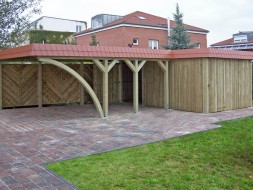 Einzel-Carport aus Holz Massanfertigung-Abstellkammer (Geräteraum/Schuppen) Schindelblende ziegelrot - BRANDL