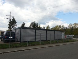 Doppel-Carport als Garage - mit Wandelementen + Schiebetoren Reihenanlage - BRANDL