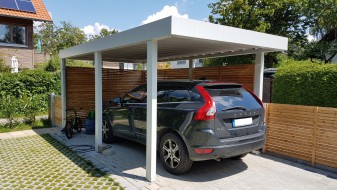 Einzel-Carport aus Stahl mit Wandelementen bauseits - BRANDL