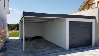 Einzelgarage aus Stahl mit Sektionaltor + Anbau-Carport daneben + Geräteraum (Abstellkammer) hinten quer - BRANDL