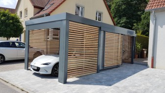 Einzel-Carport aus Stahl + Geräteraum (Abstellkammer) hinten - BRANDL