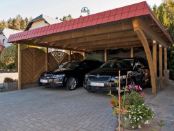 Doppel-Carport aus Holz mit Bogenpfosten einseitig + Schindelblende in ziegelrot - BRANDL