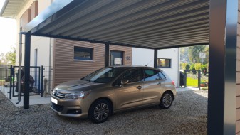 Doppel-Carport aus Stahl - BRANDL