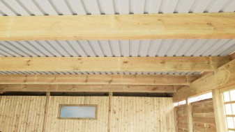 Doppel-Carport aus Holz mit Bogenpfosten beidseitig + Abstellkammer (Geräteraum, Schuppen) hinten integriert - BRANDL