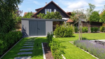 Geräteraum (Abstellkammer) aus Stahl mit Anbau-Carport - BRANDL