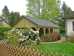 Doppel-Carport aus Holz + Giebeldach/Satteldach + Abstellkammer (Geräteraum/Schuppen) - BRANDL
