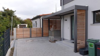 Carport aus Stahl + Hauseingangsüberdachung (Vordach) - BRANDL