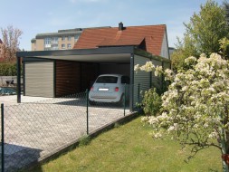 Doppel-Carport aus Stahl – mit Geräteraum (Abstellkammer) seitlich - BRANDL