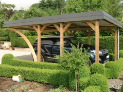 Einzel-Carport aus Holz mit Bogenpfosten - BRANDL