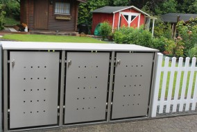 3er-Mülltonnenbox starres Dach - Eckpfosten rund (3)