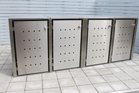 4er-Mülltonnenbox Klappdach - Eckpfosten vierkant (2)