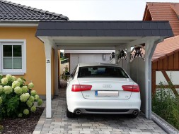 Einzel-Carport aus Holz - Massanfertigung + Schindelblende in anthrazitgrau in weiß bauseits - BRANDL