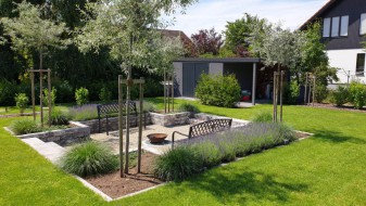 Geräteraum (Abstellkammer) aus Stahl mit Anbau-Carport - BRANDL