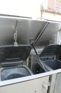 Klappdach Mülltonnenbox Detailansicht (4)