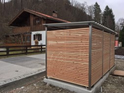 Mülltonnenhaus Größe 2 - Holzverkleidung - Drehtür Edelstahl (5)