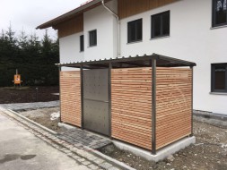 Mülltonnenhaus Größe 2 - Holzverkleidung - Drehtür Edelstahl (6)