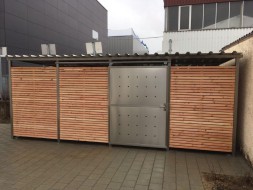 Mülltonnenhaus Größe 4 - Holzverkleidung - Drehtür Edelstahl (4)