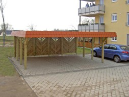 Doppel-Carport aus Holz + Flachdach + Schindelblende in ziegelrot + Dichtaun diagonal - BRANDL