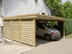 Doppel-Carport aus Holz + Flachdach + Holzblende + Dichtzaun waagerecht - BRANDL