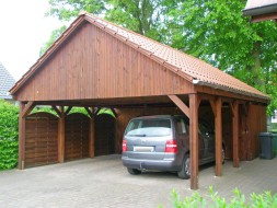 Doppel-Carport aus Holz + Giebeldach/Satteldach + Abstellkammer (Geräteraum/Schuppen) + Dichtzaun - BRANDL