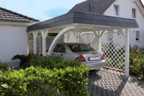 Einzel-Carport aus Holz mit Bogenpfosten einseitig + Schindelblende anthrazitgrau - BRANDL