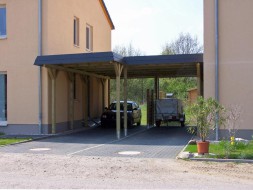Einzel-Carport aus Holz für Wohnmobil (Wohnwagen/Transporter) + Schindelblende in anthrazitgrau - BRANDL