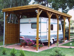 Einzel-Carport aus Holz für Wohnmobil (Wohnwagen/Transporter) + Holzblende - BRANDL