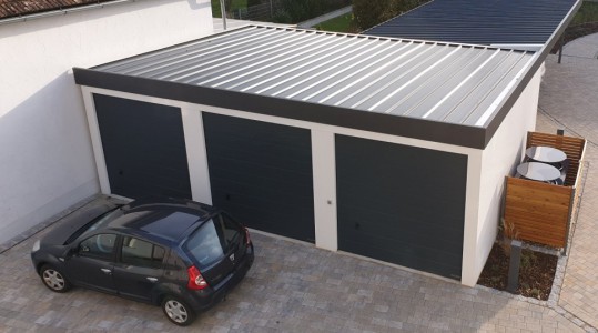 ISO-Stahlgarage (Wände + Dach wärmegedämmt) - BRANDL