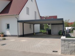 Doppel-Carport aus Stahl - BRANDL