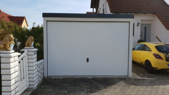 Einzel-Garage aus Stahl mit Schwingtor (Flachdach) - BRANDL