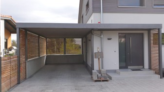 Carport aus Stahl + Hauseingangsüberdachung (Vordach) - BRANDL