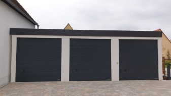 3er-Reihen-Garage ISO aus Stahl mit Sektionaltoren (Hochraumgarage) - BRANDL