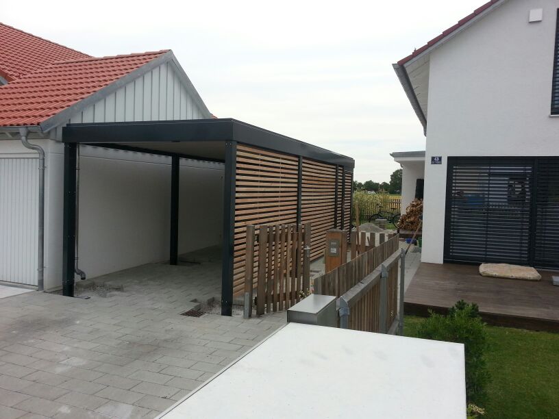 Einzel-Carport mit Geräteraum hinten - BRANDL