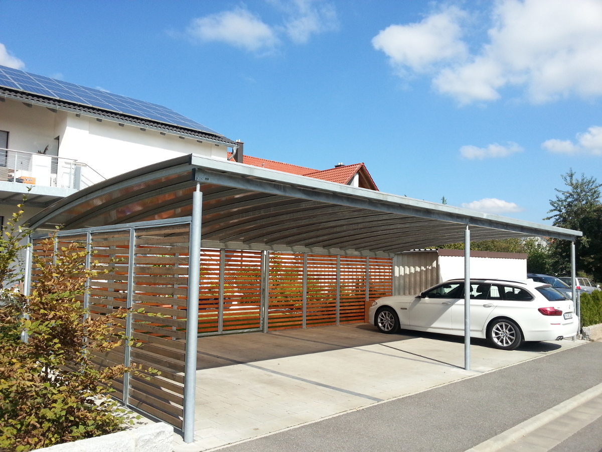 Carport-Reihenanlage mit Bogendach - BRANDL