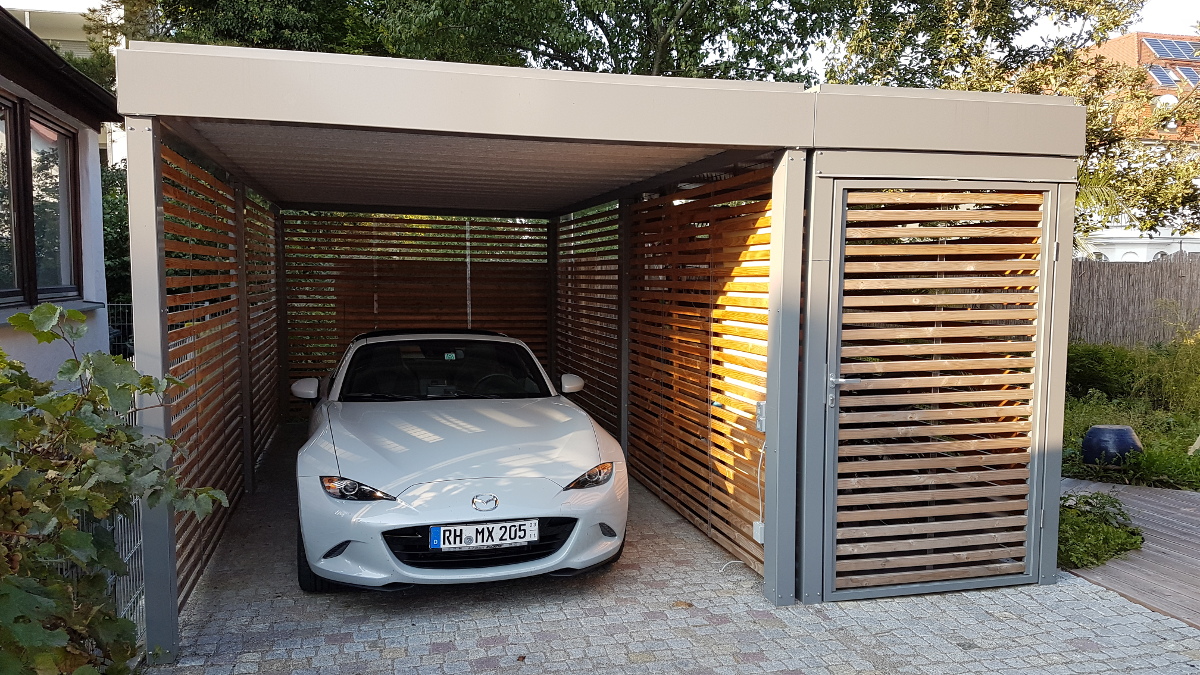 Einzel-Carport mit Geräteraum seitlich - BRANDL