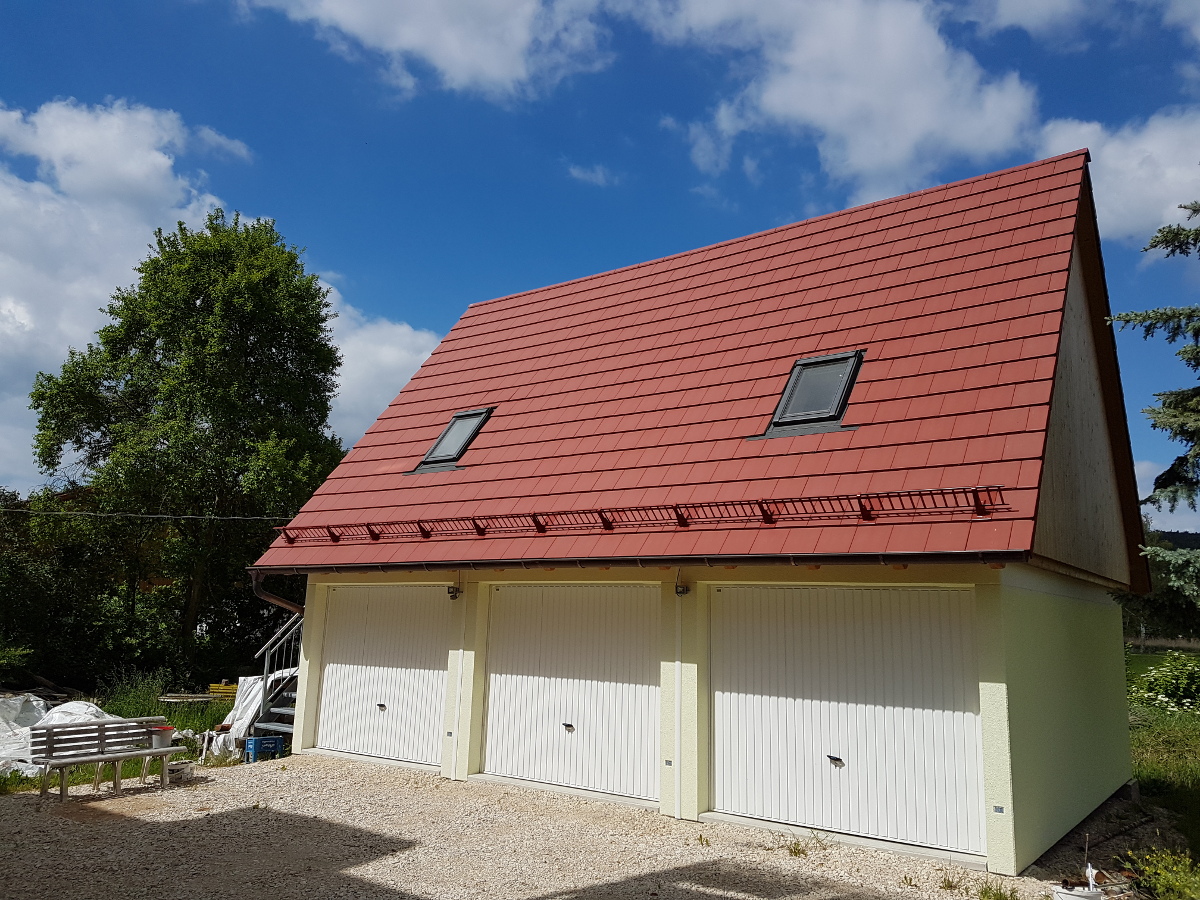 BETON-Fertiggarage (3er-Reihengarage) mit Schwingtoren - BRANDL