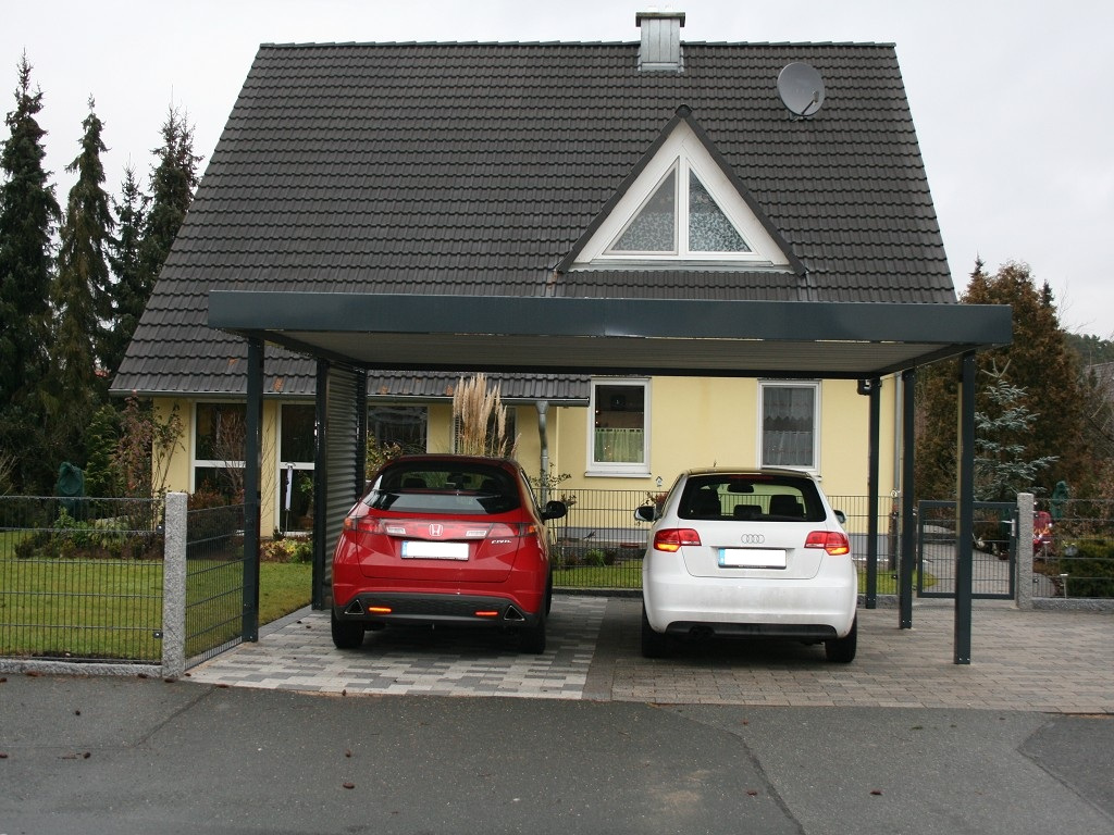 Doppel-Carport aus Stahl - BRANDL