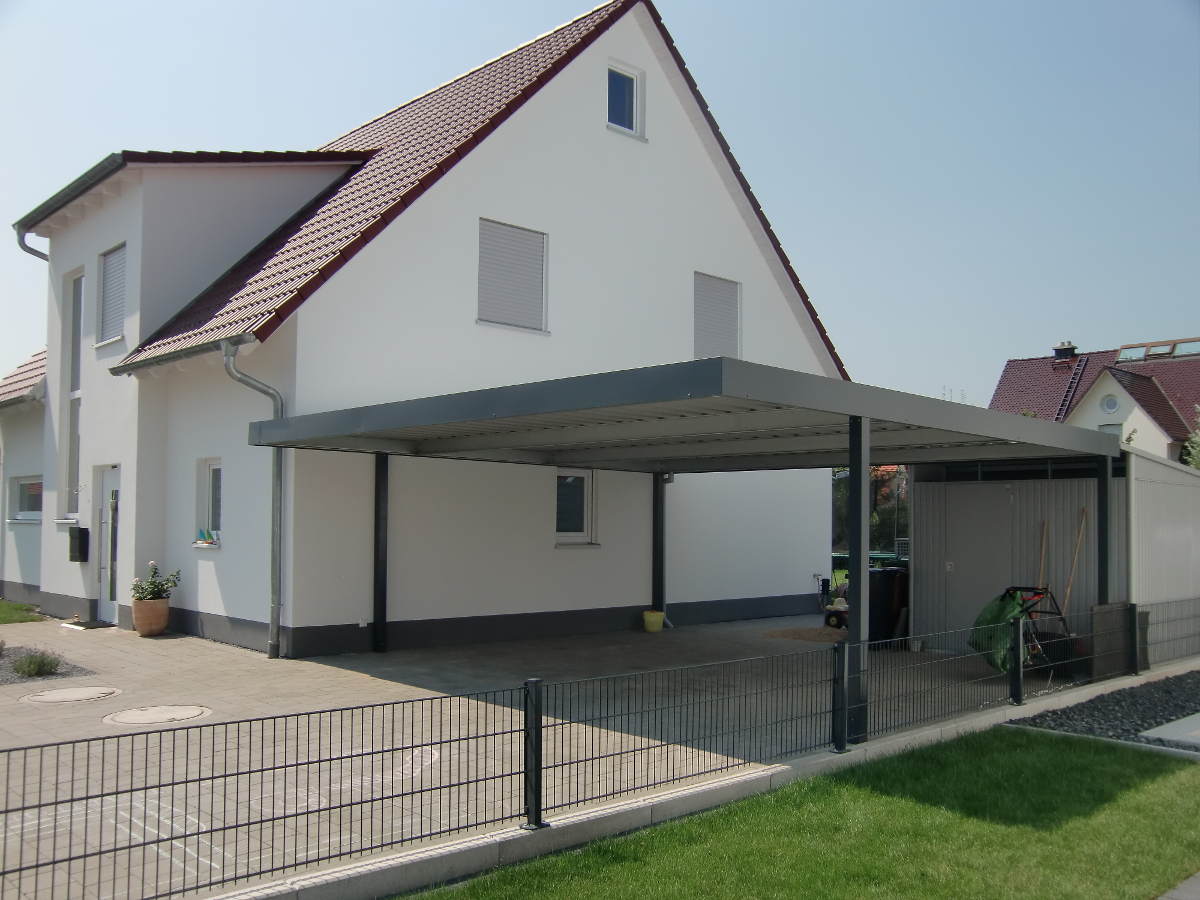 Doppel-Carport aus Stahl - BRANDL