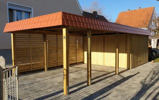 Einzel-Carport aus Holz mit Abstellkammer hinten - BRANDL